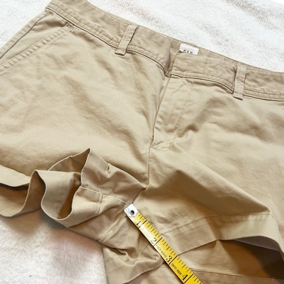 GAP City Shorts Mid Rise 3” Inseam Chino Stretch Pockets Women’s Sz 6 Wicker Tan - Picture 6 of 10